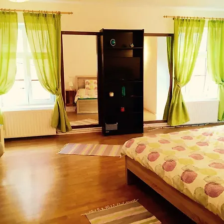 Apartment Old Town *